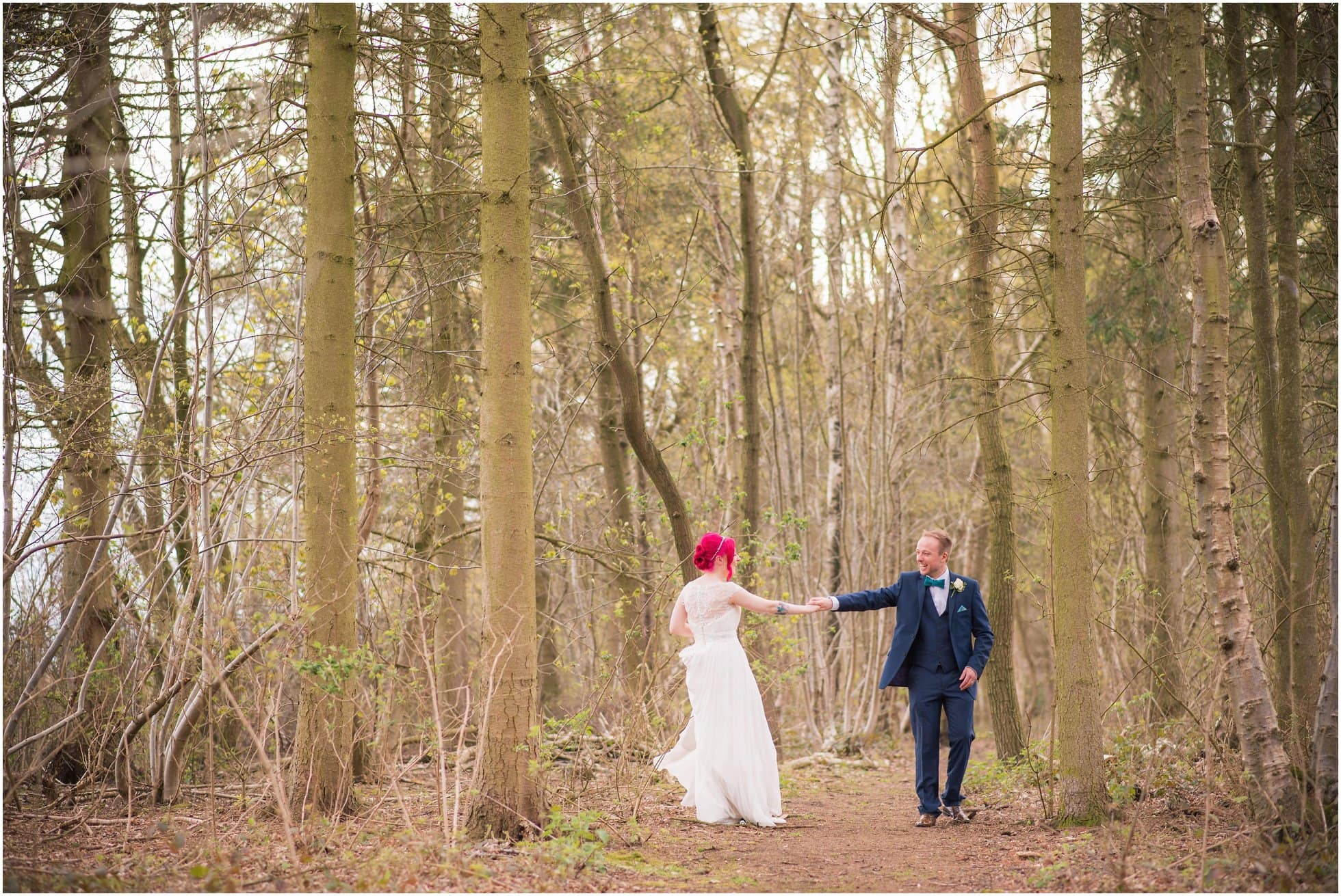 Relaxed portraits in the woods by Sandburn Hall